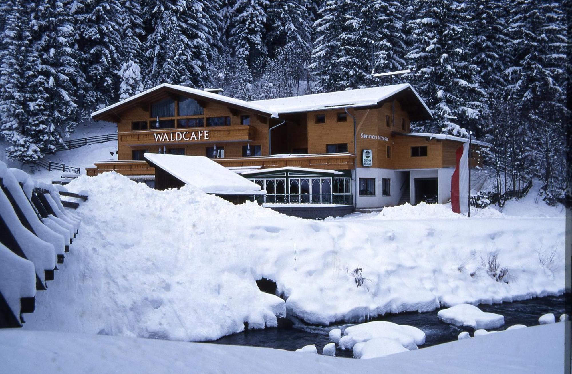 Hotel Waldcafe Neustift im Stubaital Luaran gambar